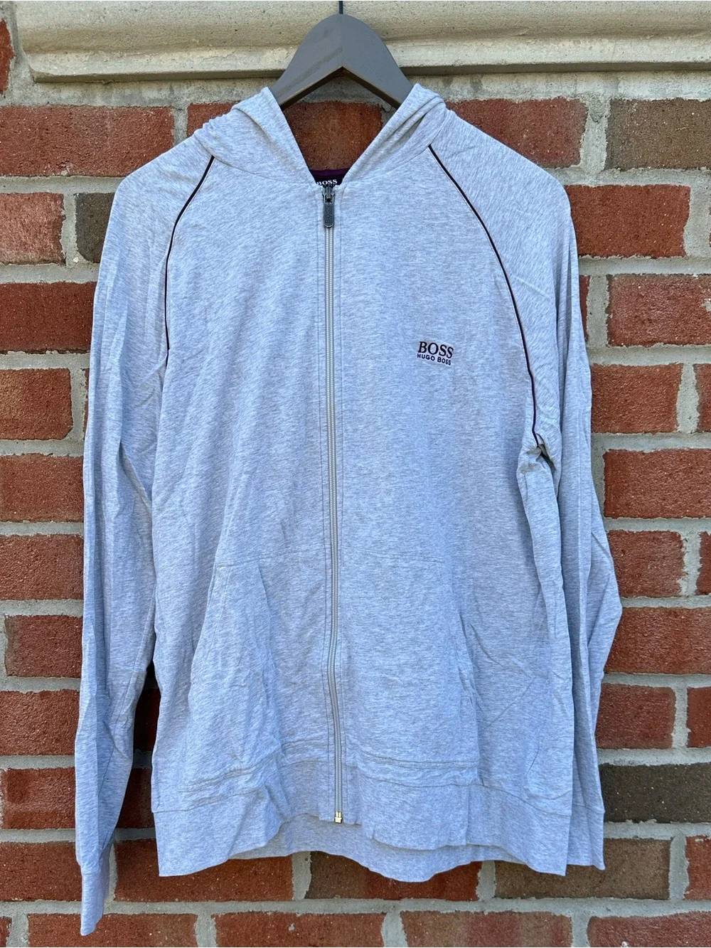 Boss Hugo Boss Light Grey Hoodie and Joggers with Dark Accent Drawcord Mens L